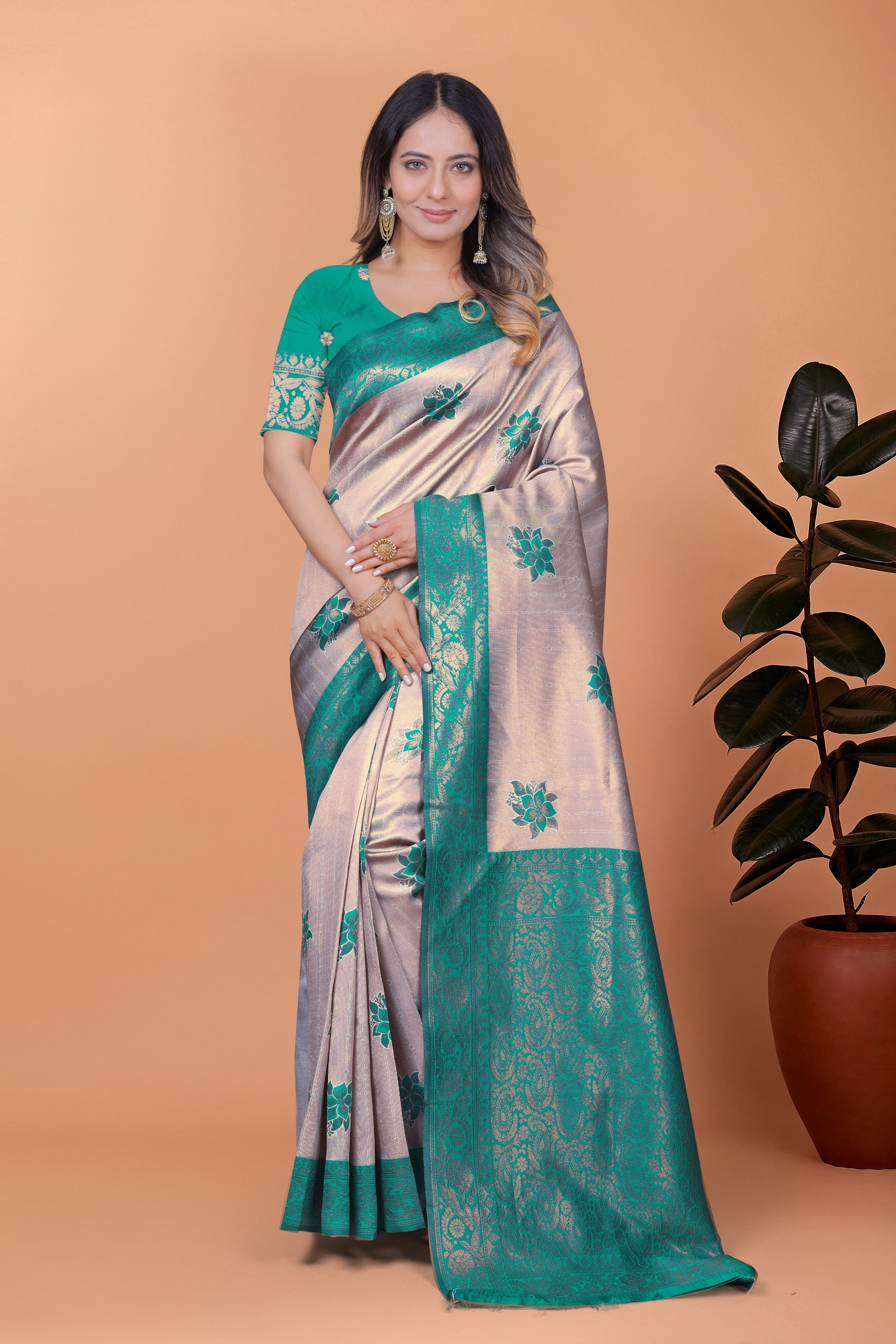 Banarasi Silk Saree with Lotus Motifs with 8 color option 🌺✨