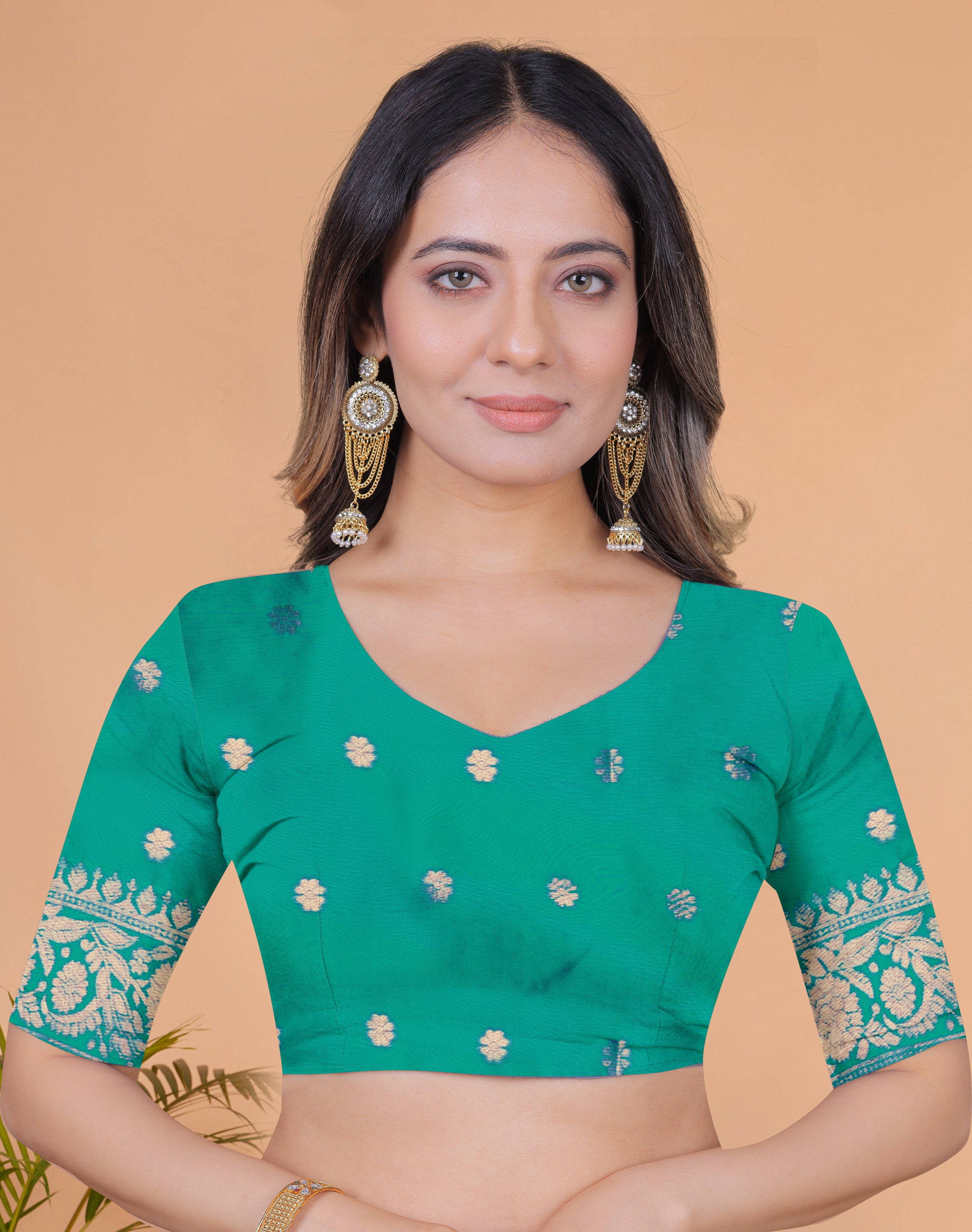 Banarasi Silk Saree with Lotus Motifs with 8 color option 🌺✨