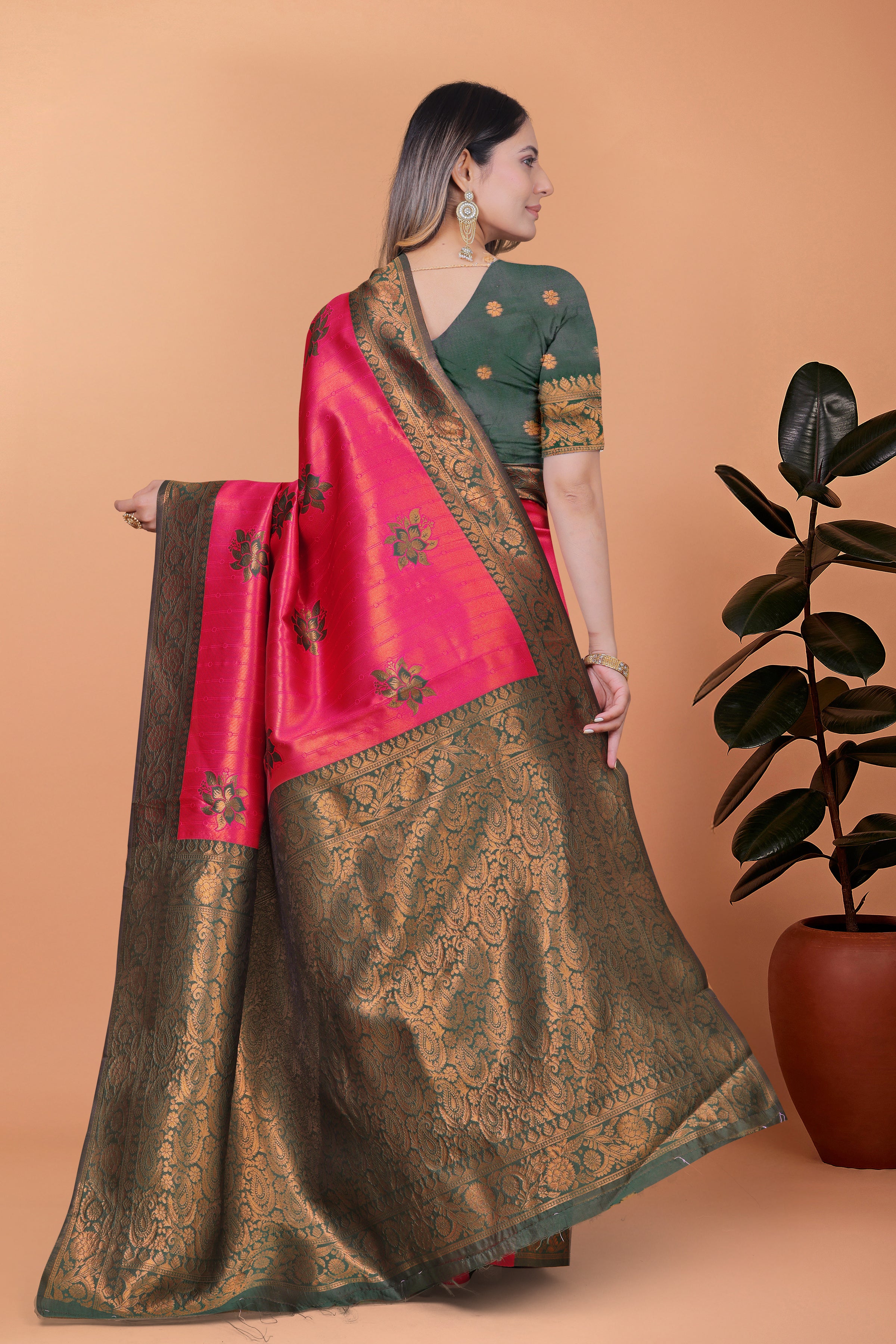 Banarasi Silk Saree with Lotus Motifs with 8 color option 🌺✨