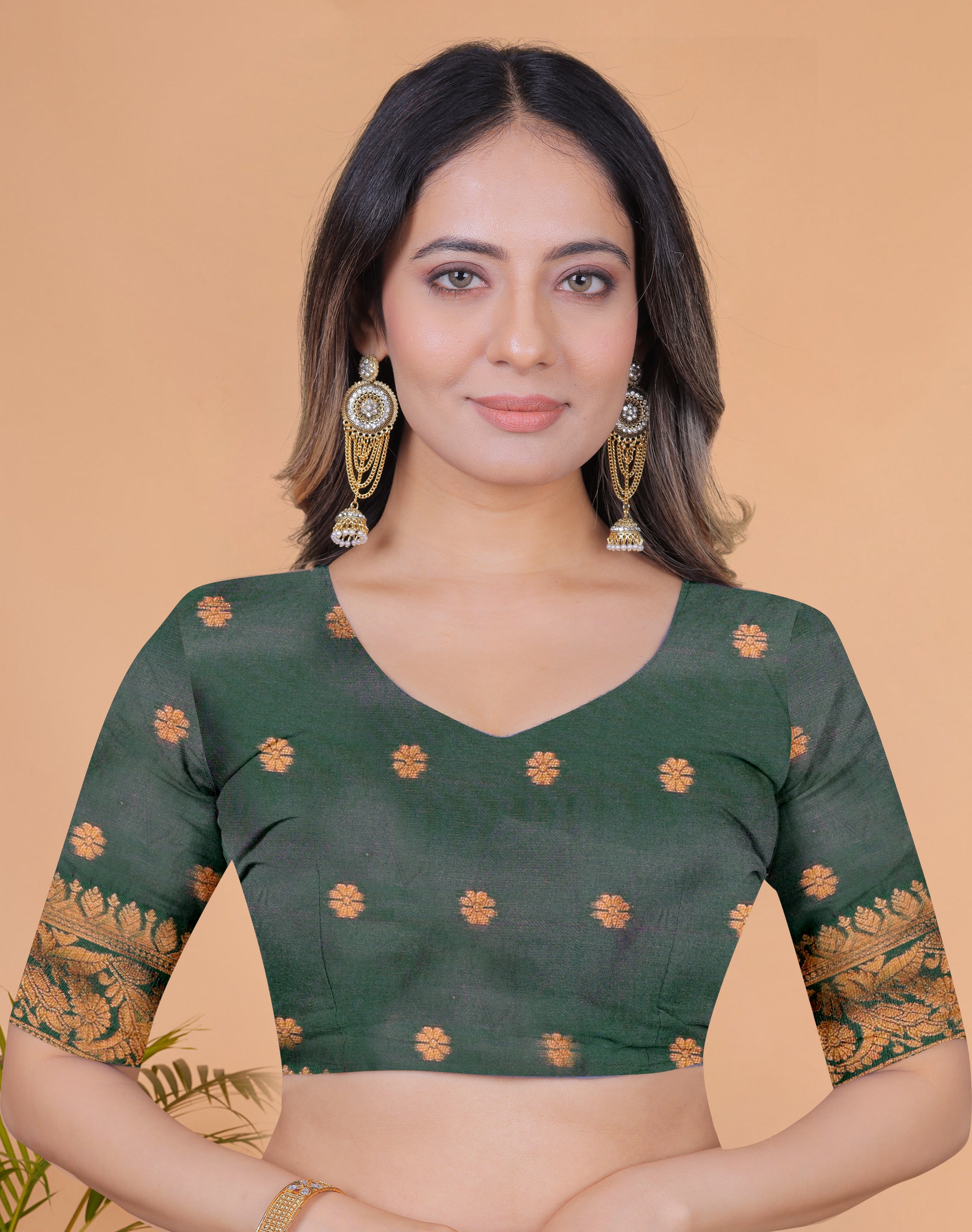 Banarasi Silk Saree with Lotus Motifs with 8 color option 🌺✨