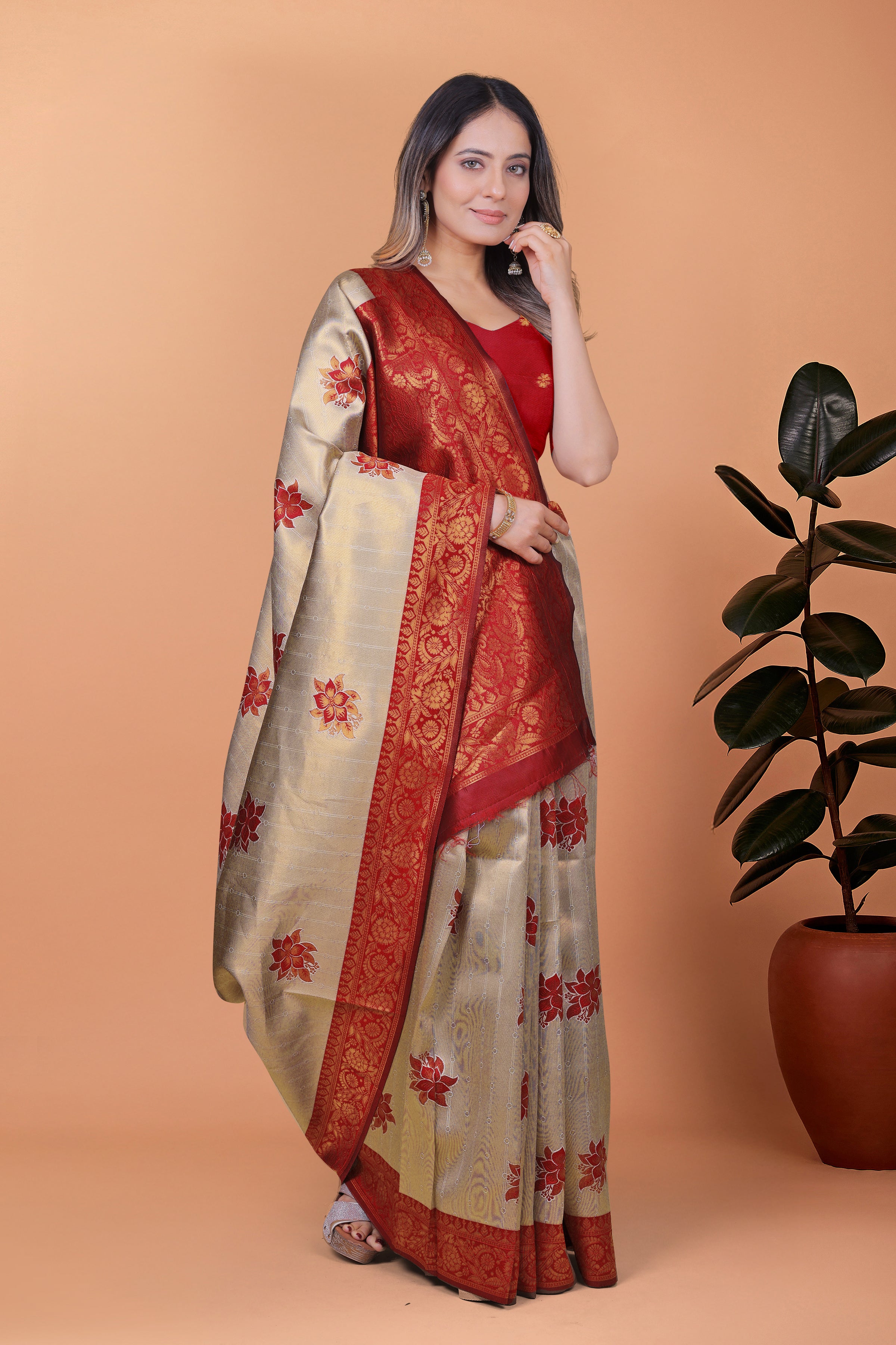 Banarasi Silk Saree with Lotus Motifs with 8 color option 🌺✨