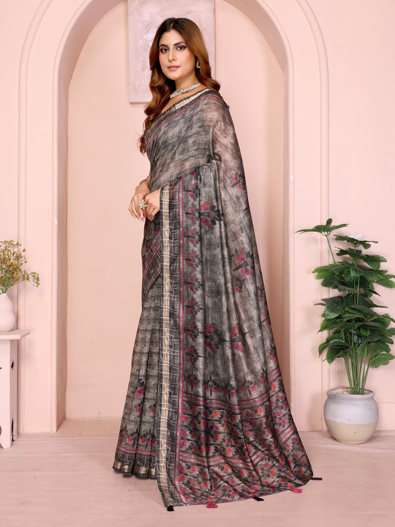 Grey & Black Floral Black Chanderi Saree