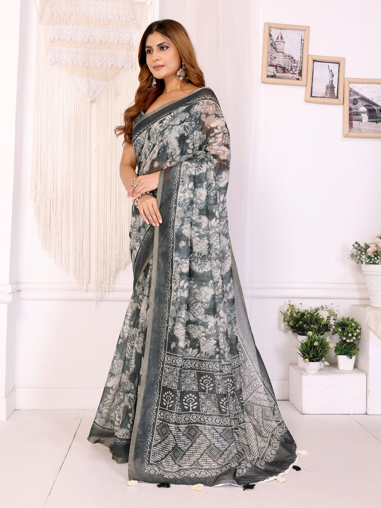 Elegant White Chanderi Saree with Grey-Black Floral & Ethnic Print 🌸 | Designer Printed Border with Tassels 🎀 | Lightweight Traditional Saree with Matching Blouse Piece – 5.5 Meters