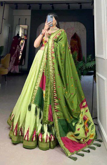 🌸✨ Blossom Boldly – Radiate Charm in Floral Printed Lehengas ✨🌸