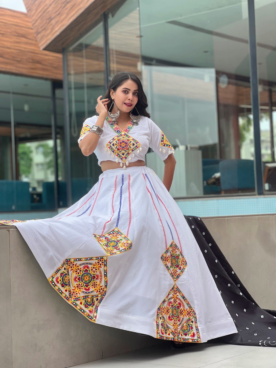 Gamthi Work with Real Mirror & Digital Printed Dupatta