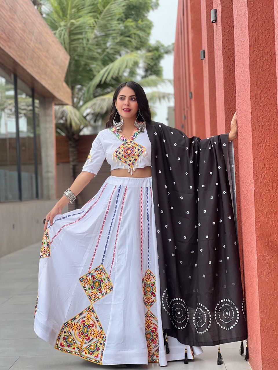Gamthi Work with Real Mirror & Digital Printed Dupatta