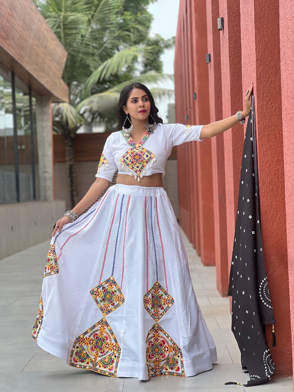 Gamthi Work with Real Mirror & Digital Printed Dupatta