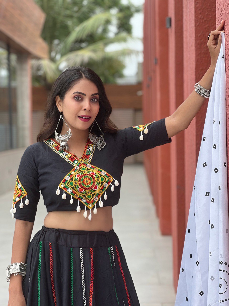 Gamthi Work with Real Mirror & Digital Printed Dupatta