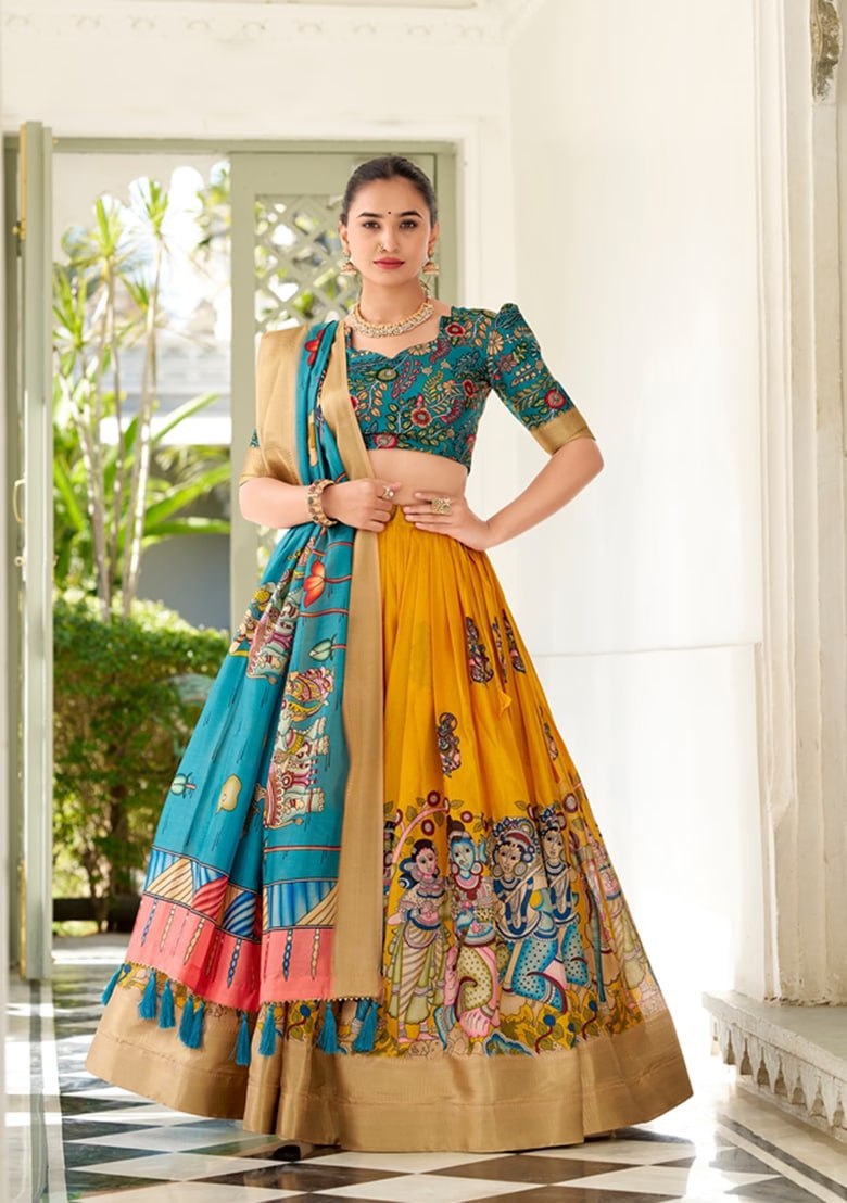 💐 Adorned in Elegance: Kalamkari Dola Silk Lehenga Choli 💐 Whispering tales of tradition & beauty…