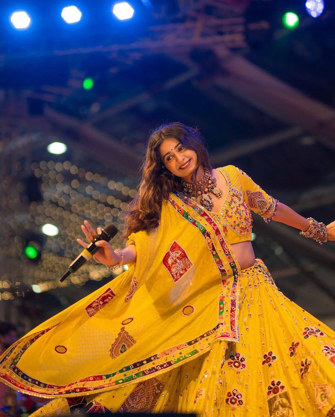 NEW TRENDING NAVRATRI SPECIAL CHANIYA CHOLI 💐❤️