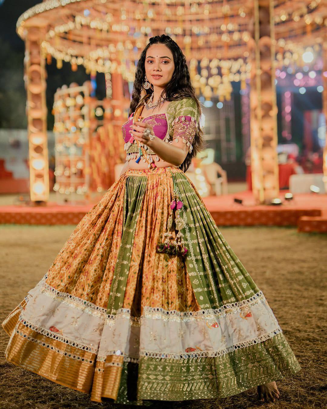 SERIES PRESENTING – NEW TRENDING NAVRATRI SPECIAL CHANIYA CHOLI 💐✨