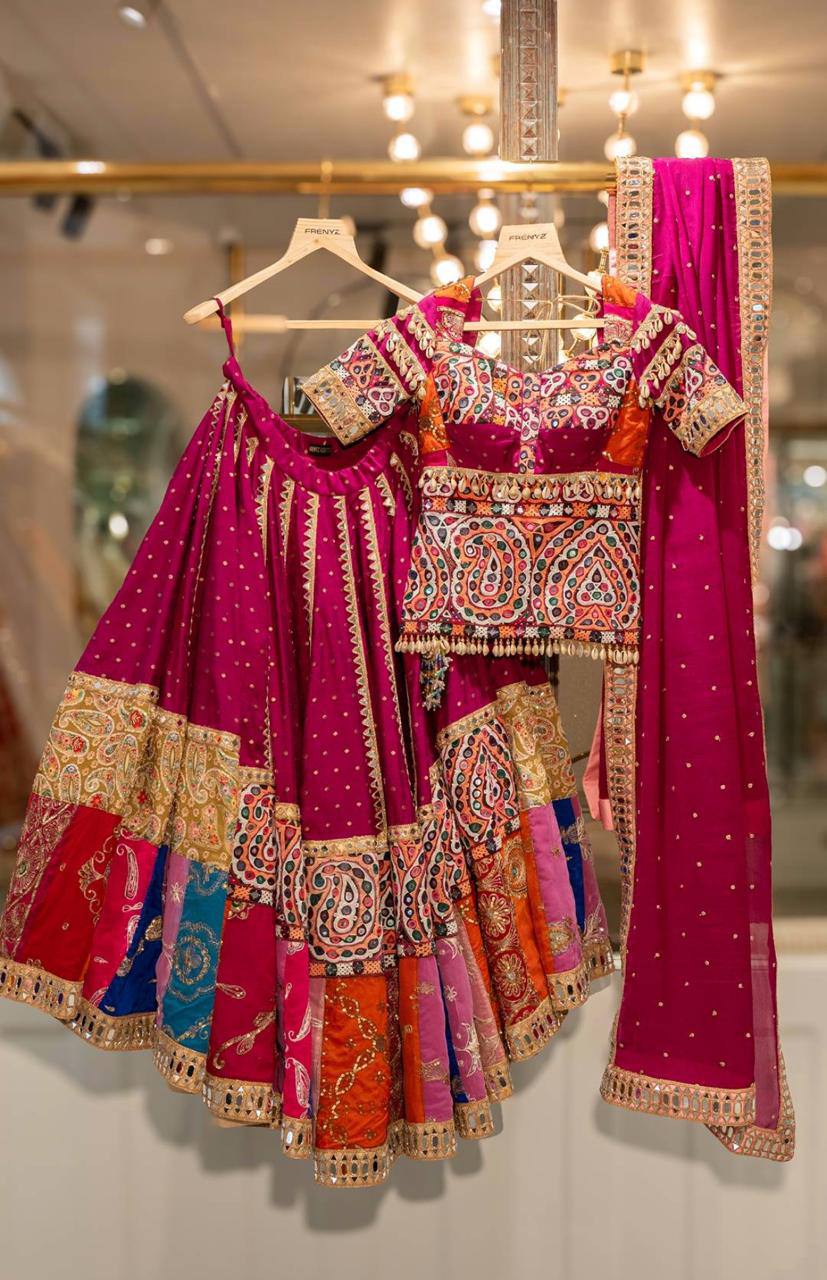 SERIES PRESENTING – NEW TRENDING NAVRATRI SPECIAL CHANIYA CHOLI 💐✨