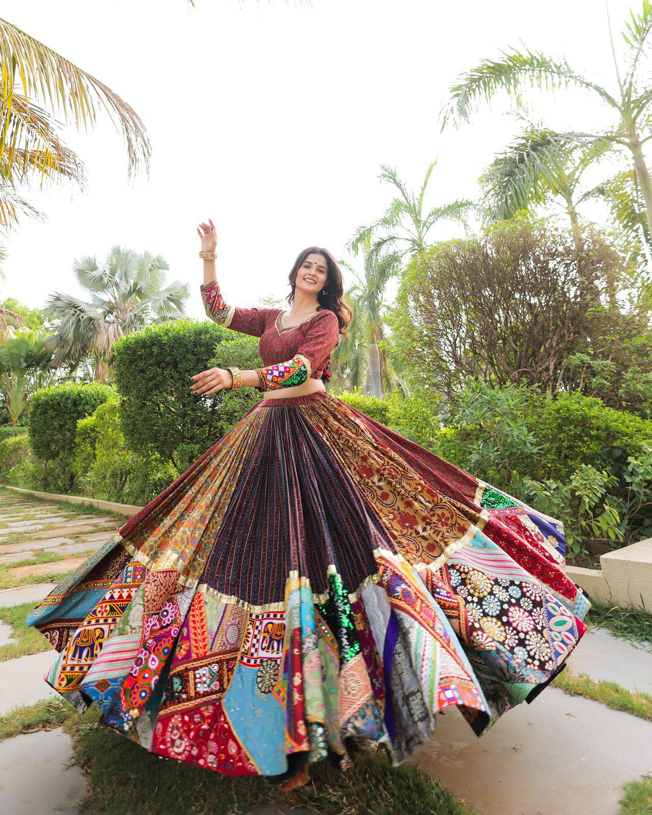 NEW TRENDING NAVRATRI SPECIAL CHANIYA CHOLI – 6 MTR FLAIR EDITION ❤️💐