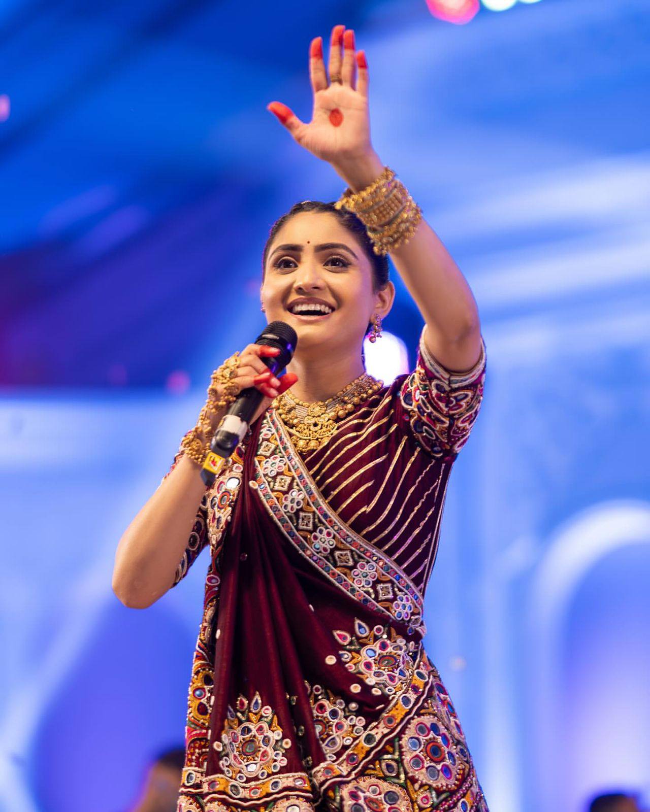NEW NAVRATRI SPECIAL – CHANIYA CHOLI 💐❤️ ✨🌸