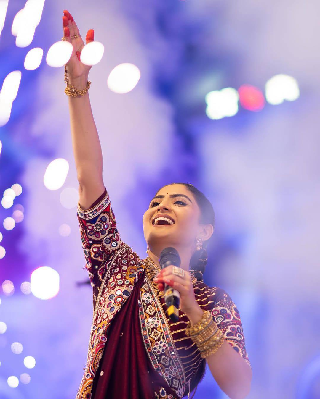 NEW NAVRATRI SPECIAL – CHANIYA CHOLI 💐❤️ ✨🌸