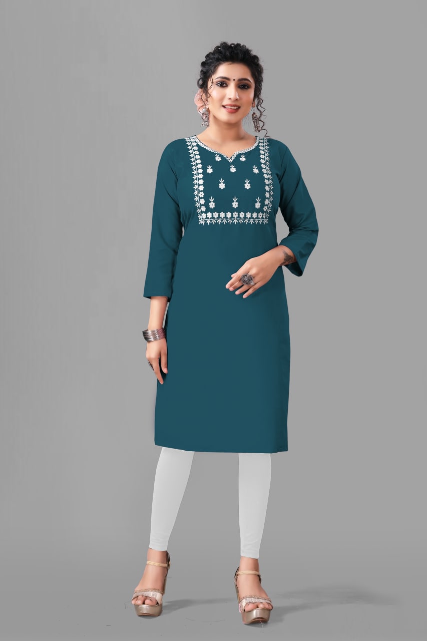 Everyday Is a Fashion Show, and the World Is Your Runway! KURTI 💖  💫