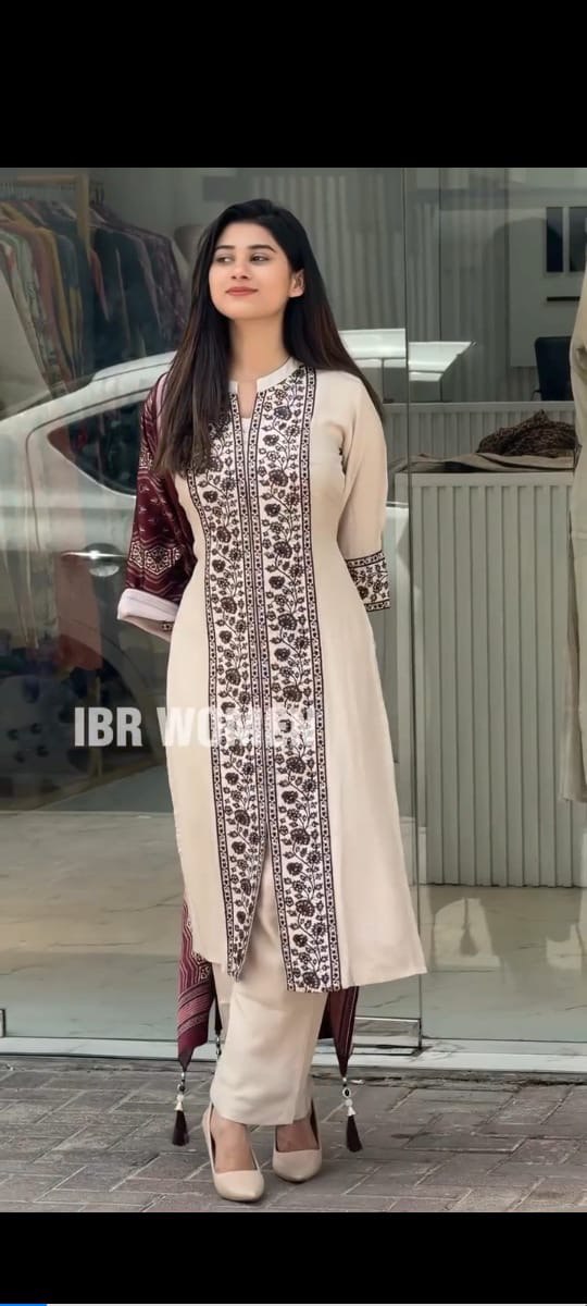 Premium Chanderi Silk 3-Piece Kurti Set with Heavy Multi Embroidery & Pure Chinon Dupatta