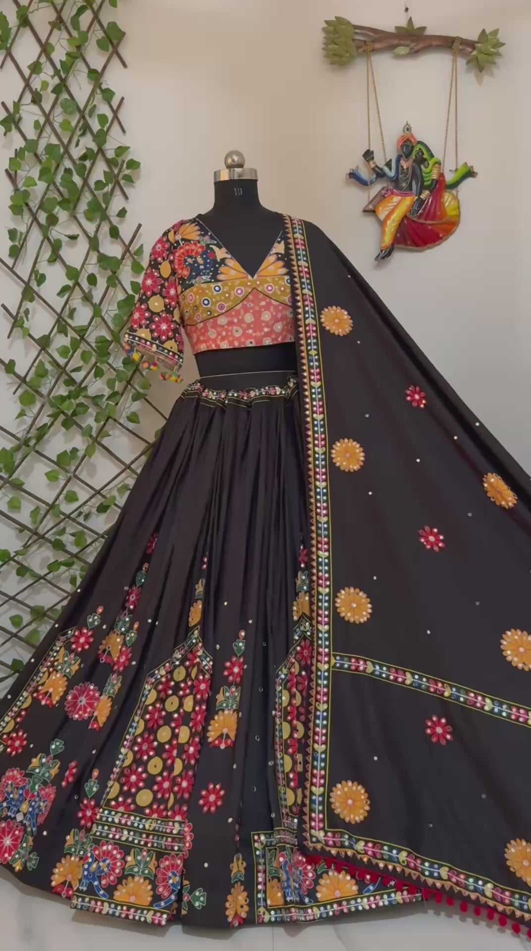 NEW TRENDING NAVRATRI SPECIAL CHANIYA CHOLI 💐❤️